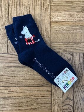 Cozy plush navy Moomin socks featuring Moomintroll - One size - NWT